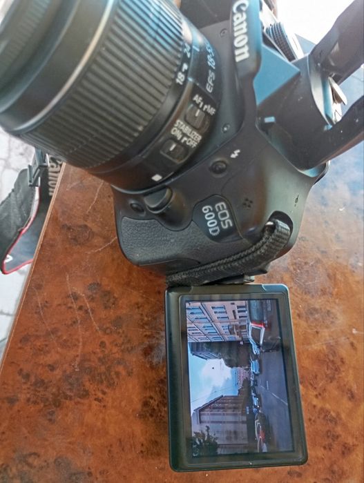 Canon  EOS 600 D