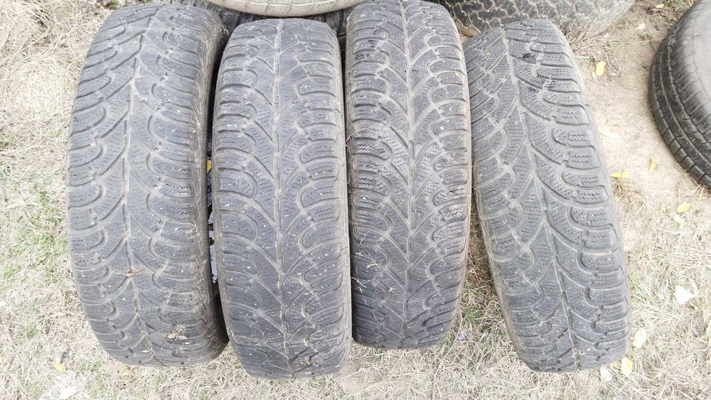 Четири броя всесезонни гуми Фулда