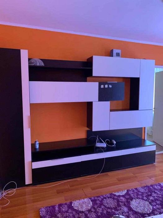 Vand apartament 2 camere