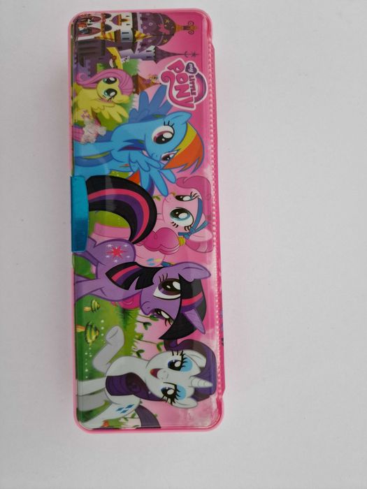 Ученически несесери