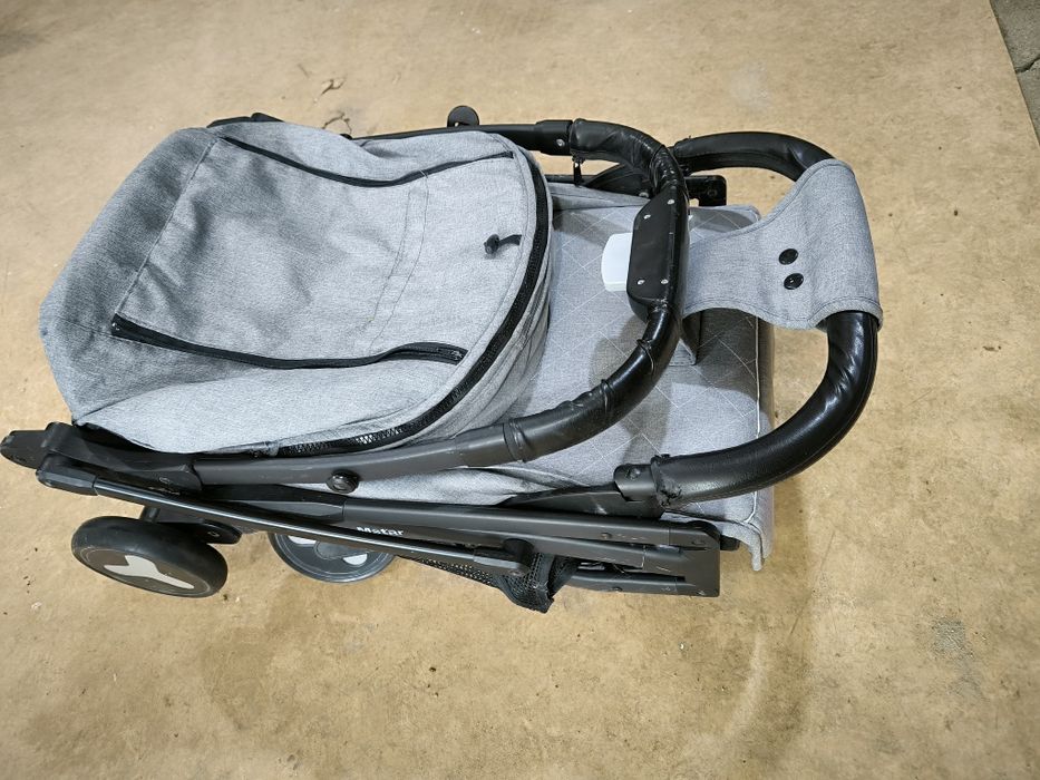 Продам удобную коляску