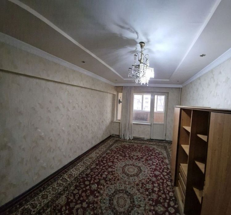 Юнусабад 4 Хавас 3/1/4 кирпич, без ремонта балкон 2х6м