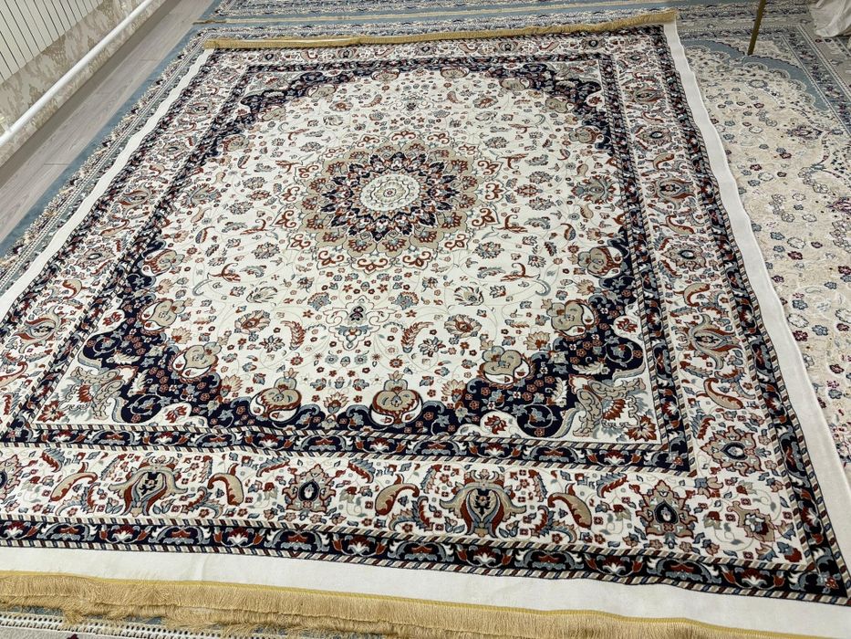 Продается ковер (ковры)