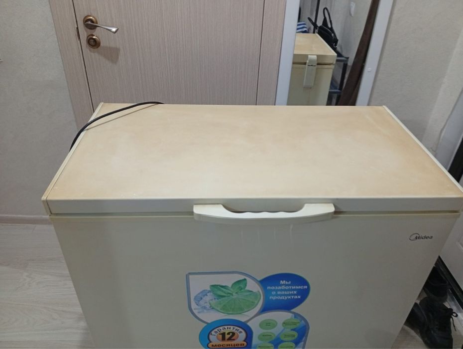 Продается моразилник в хорошом состоянием торг есть.