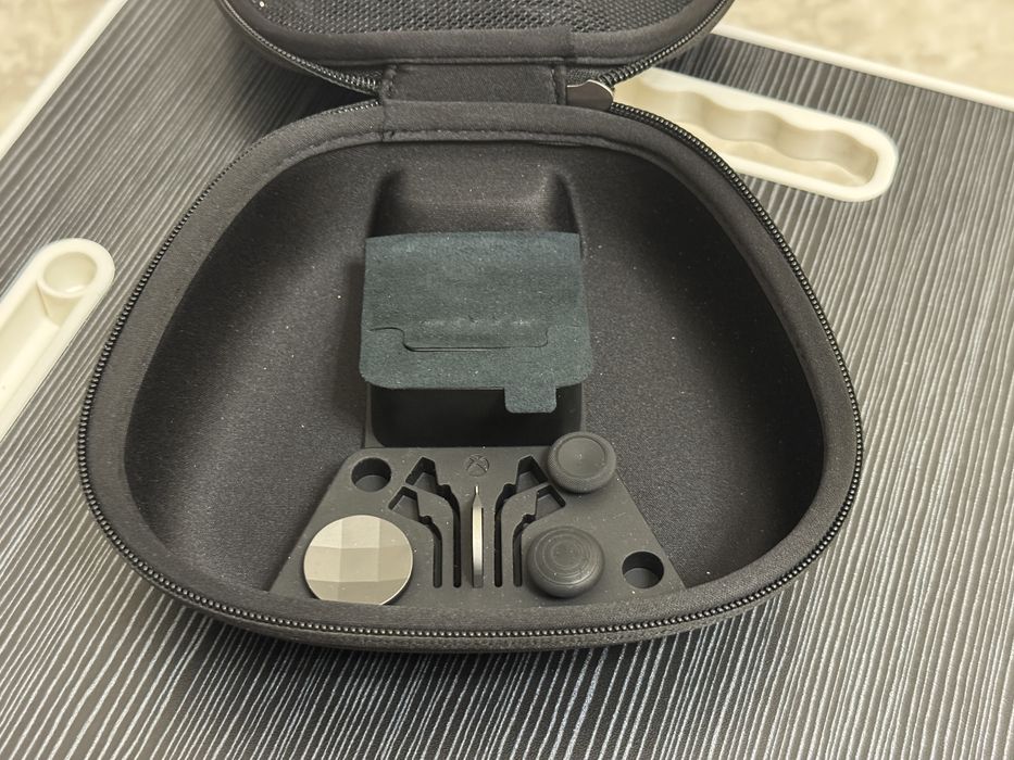 Xbox Elite 2 Wireless Controller