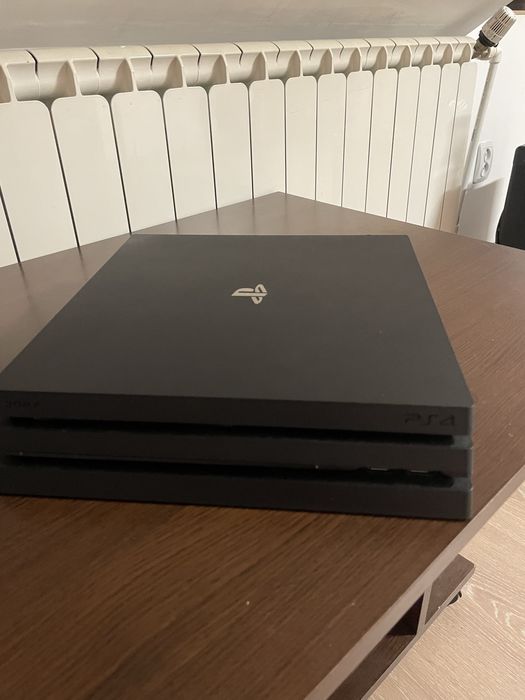 Playstation 4 pro 1 tb