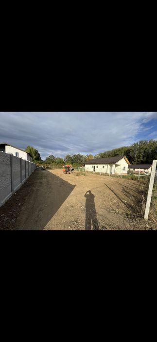 Teren bujoreni 680m2