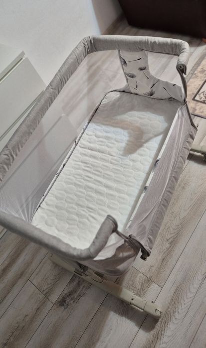 Co sleeper Lionelo Aurora