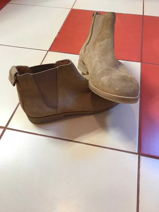 Vand ghete piele intoarsa_produs nou_marimea 43