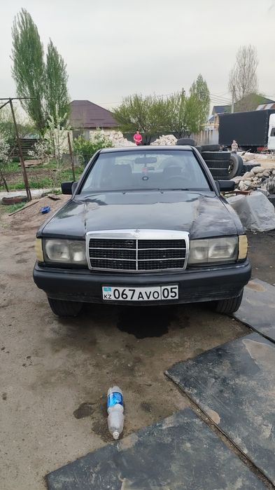 Продам срочно Мерседес 190