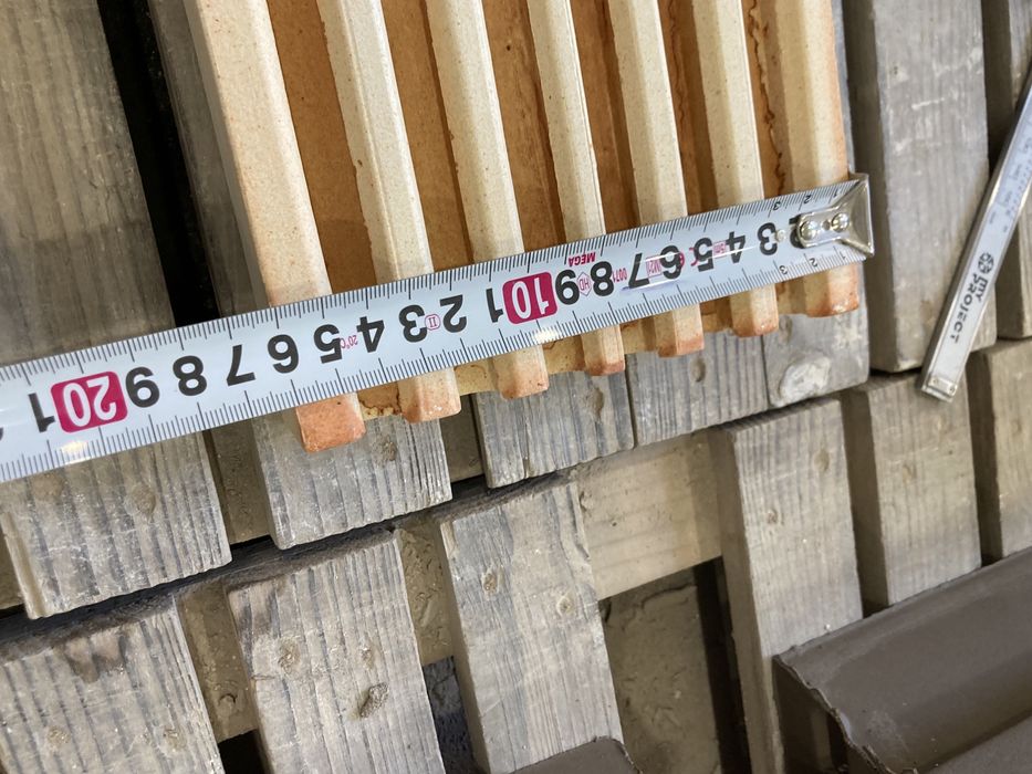 Масивна керамична плоча с канали 600х160