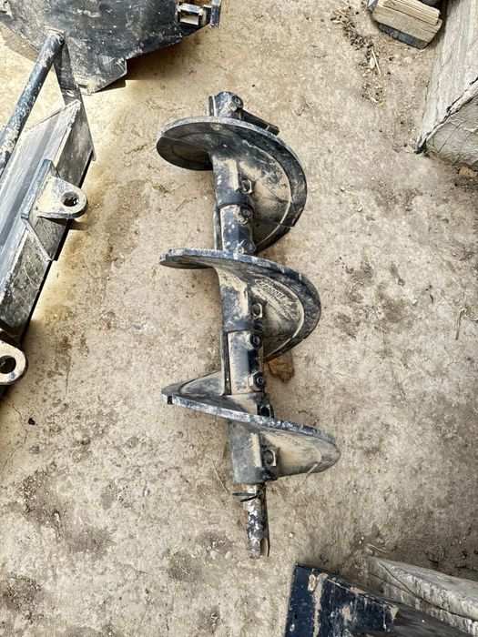 Запчасти авто укладчик Dynapac