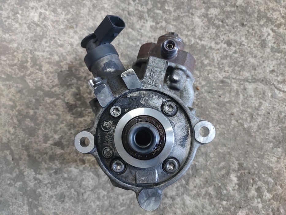 Инжекционна помпа ГНП BMW N47 1.6 1.8 2.0D 2010+ Bosch