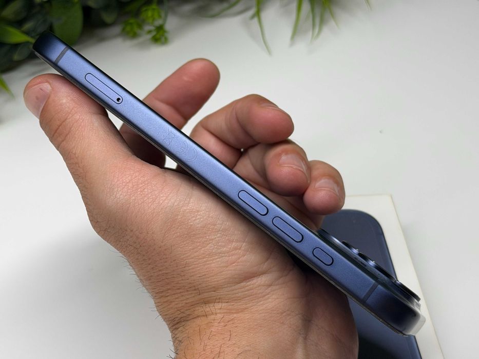 iPhone 17 Pro Max 256GB 3г Гаранция Blue