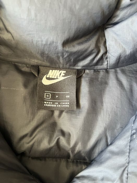 Оригинално мъжко зимно яке Nike