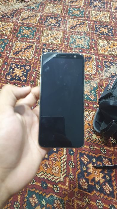 Samsung A6 32gb holati yaxshi