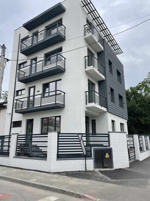 producator pergola carport copertina gard poarta scara balustrada