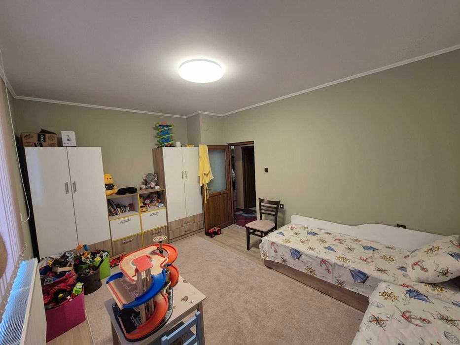 Продава се Двустаен апартамент в Разград, Център - 78 кв.м за 1896 €/кв.м - Снимка #3