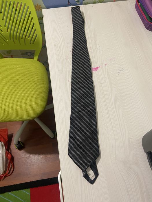 Cravata, Dkny, nou cu eticheta