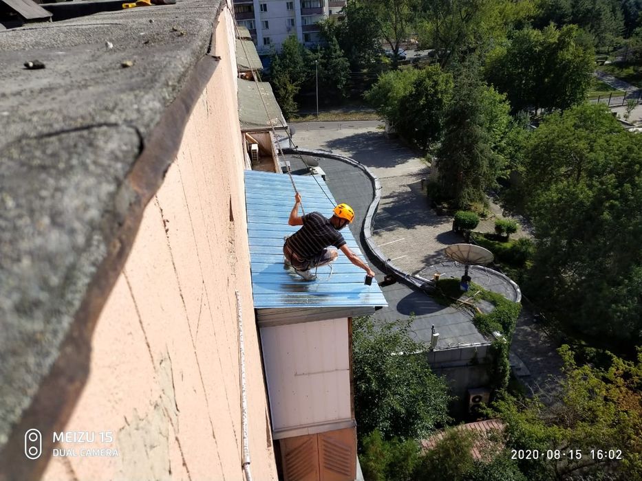 Балконные козырьки установка