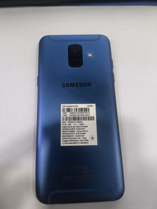 Samsung A6 в хорошем состоянии