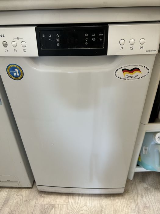 Продам посудомойку Midea DWF8-7618QW