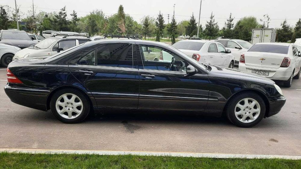 Мерседес Бенц S 320 сақланган машина 139 000 км юрган