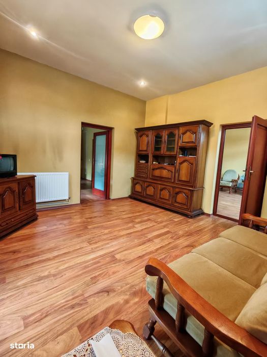 Casă Pitești – 5 min de Centru – ideală cabinet medical, notariat