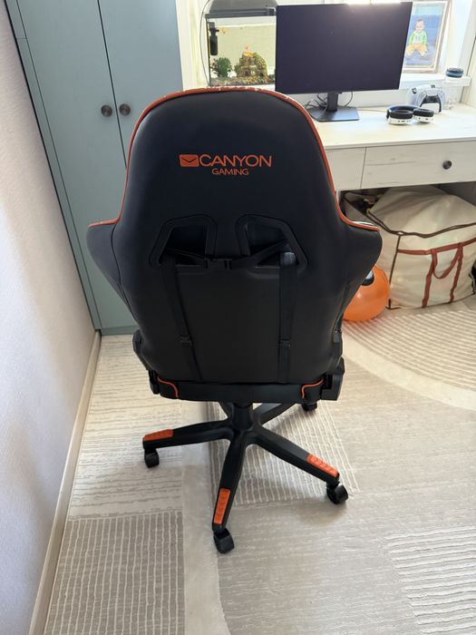 Продам компьютерное кресло.