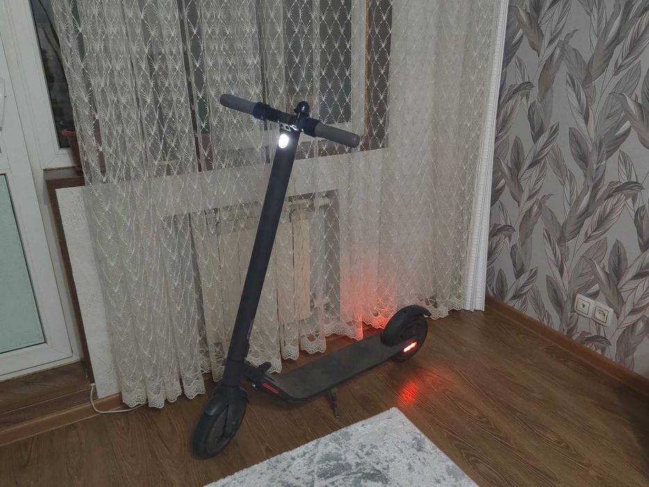 Электросамокат Ninebot E22