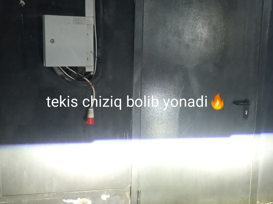 Laser led Bi led kabi yoritadi Juda zor effekti