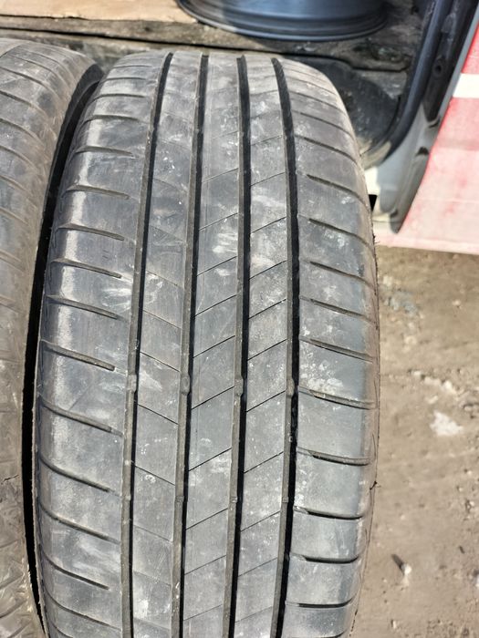 2бр. Летни  гуми 17 Цола  225/60/17 Bridgestone Turanza T005
