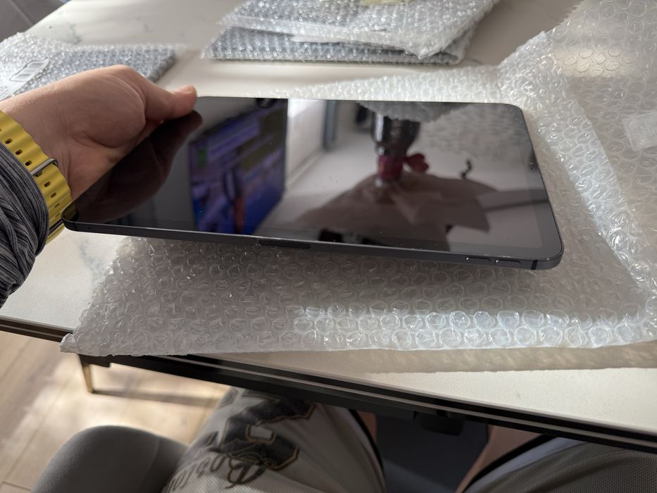 Ipad pro 11 balck 256 celular generatia 1 2018