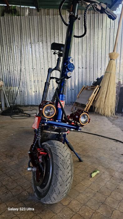 электросамокат GENESIS 3200