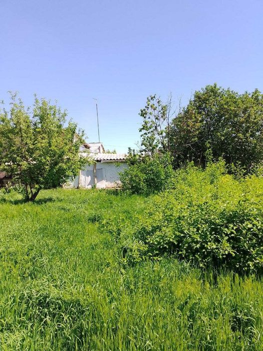 Ер сотилад Ҳар бири 4.5 сотихдан ёнма ён 2 та ер майдони (Байтқўрғон)