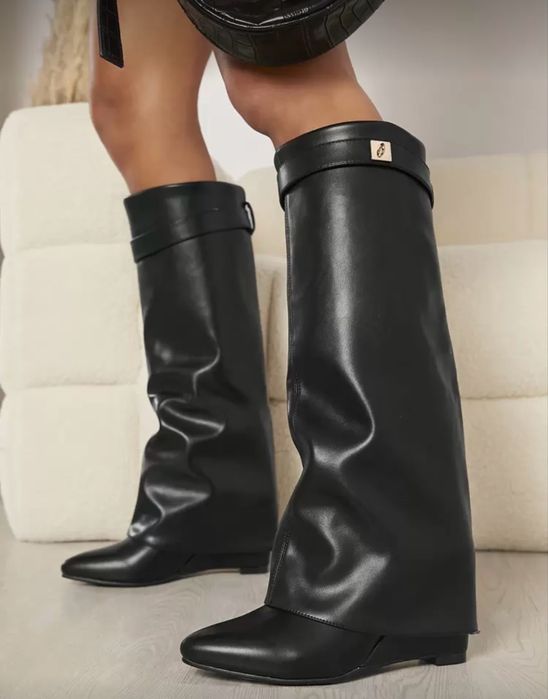 Ботуши на платформа