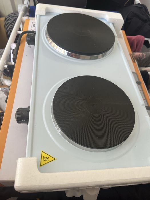 Plita electrica noua