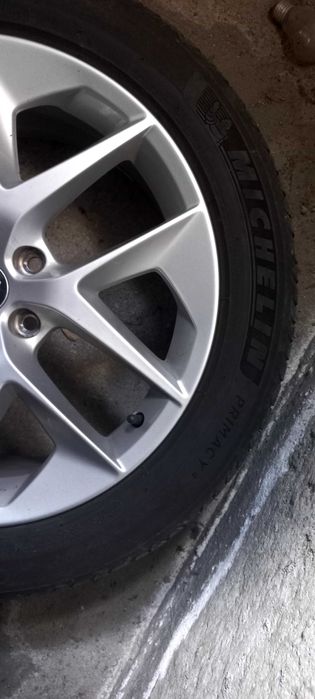 18 цолови джанти с летни гуми Michelin 225/50/18