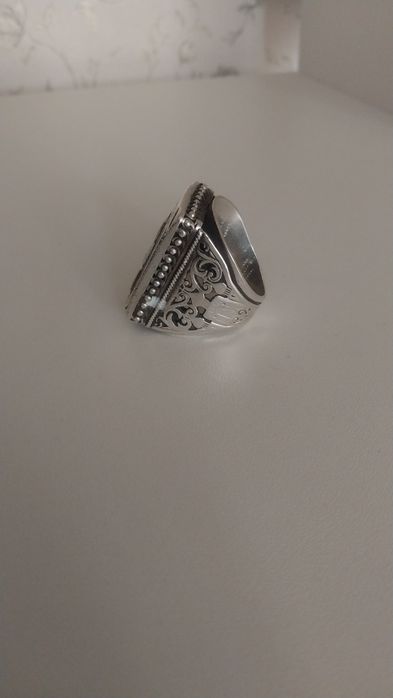 Продам кольцо печатка