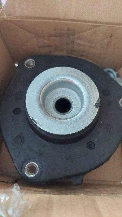 Febi bilstein 37897 Комплект за горен монтаж на амортисьор със лагер