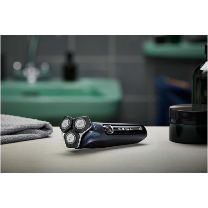 Aparat de barbierit PHILIPS Shaver Seria 5000 S5886/30