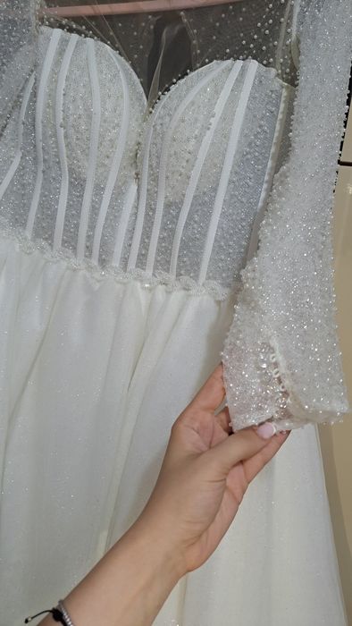Vand rochie de mireasa
