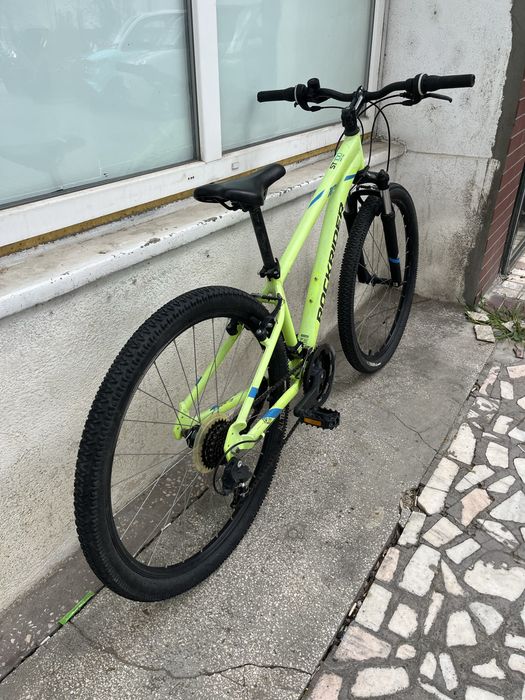 bicicleta BTwin 27,5 ST100