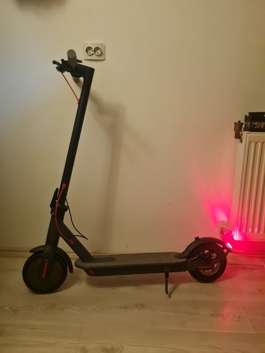 Xiaomi M365 Electric Trotineta