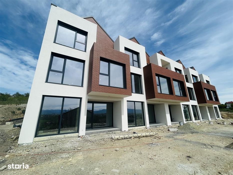 Casa de vanzare in Sibiu, concept modern, panorama deosebita, 137 mpu