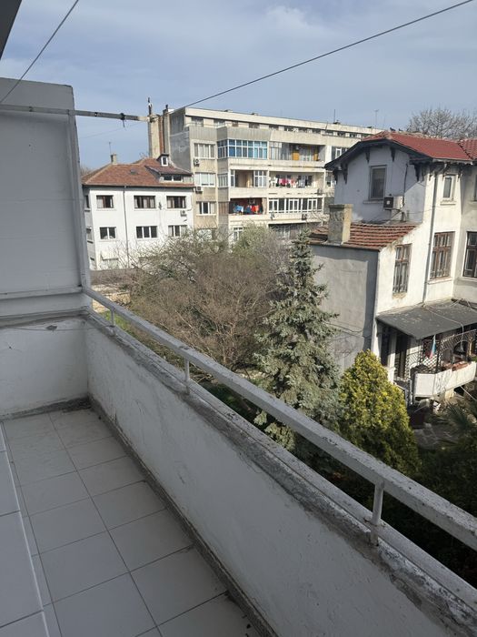 Продава се Тристаен апартамент в Варна, Базар Левски - 80 кв.м за 3113 €/кв.м - Снимка #6