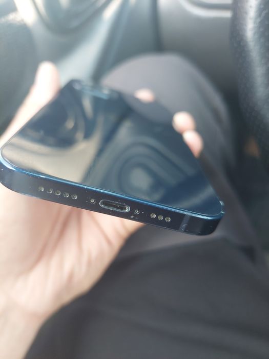 IPhone 12 64 гигабайт