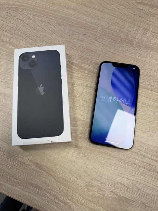 Продам iPhone 13 128 midnight