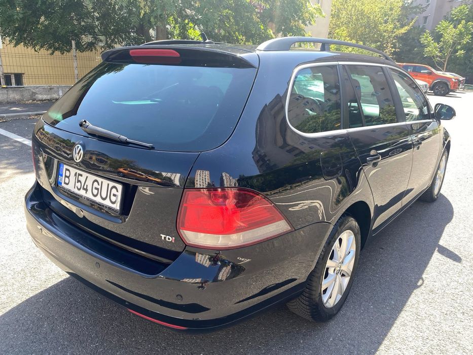 Volkswagen Golf 1.6 TDI  2013  Man5+1 Pilot NAVI-Android