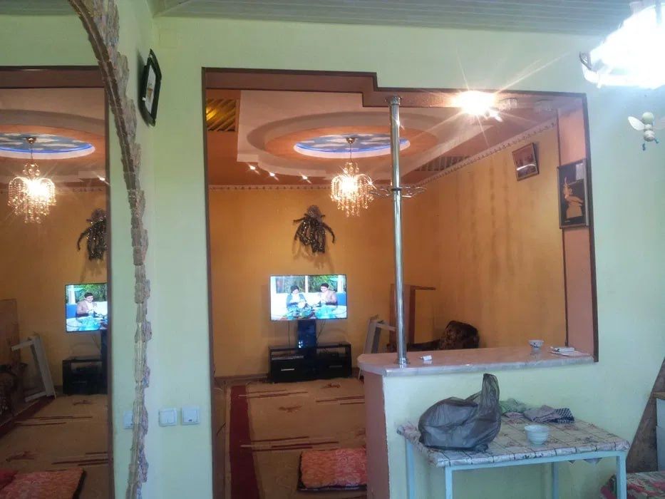 Продается квартира янгиабад яшнабадский район 3 комнатная